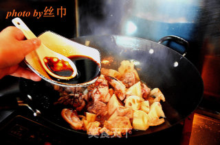 莲藕土豆炖鸡块的做法步骤：4