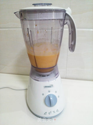 芒果酸奶饮 【MANGO LASSIS】的做法步骤：4