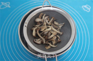 【番茄配方】蘑菇咸派——非常香脆可口的咸味派的做法步骤：6