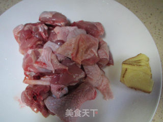 虫草花炖鸭肉的做法步骤：2