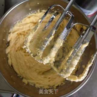 牛油曲奇的做法步骤：1