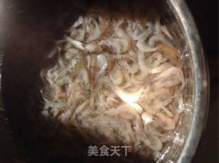 清炒小海虾的做法步骤：1
