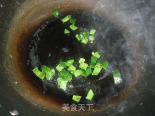 松仁玉米的做法步骤：4