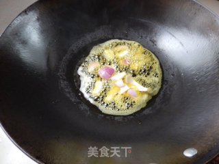 秋葵炒肉的做法步骤：9