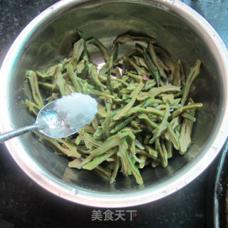 凉拌刀豆的做法步骤：4