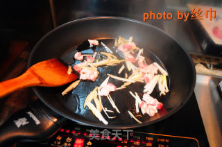 猪肉炒菜心的做法步骤：3