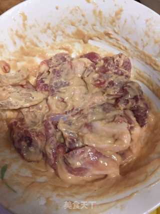菠菜粉条炖酥肉的做法步骤：1