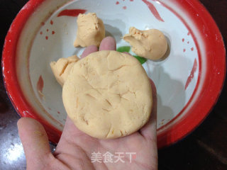 【芝麻番薯饼】的做法步骤：11