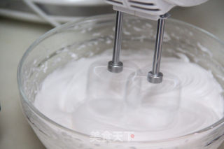 挑战失败率极高的甜点—马卡龙的做法步骤：2