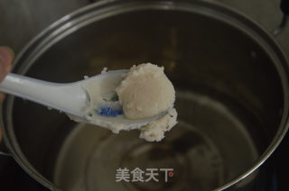 白菜豆腐肉丸汤的做法步骤：2