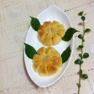 花朵面包的做法步骤：9