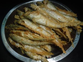 炸酥脆小鱼的做法步骤：5