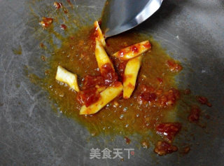 子姜香辣鱼的做法步骤：2