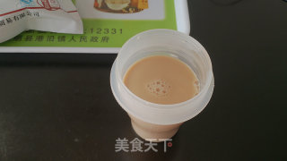 自制奶茶的做法步骤：2