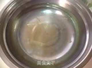 彩虹慕斯蛋糕的做法步骤：6
