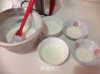 彩虹慕斯蛋糕的做法步骤：12