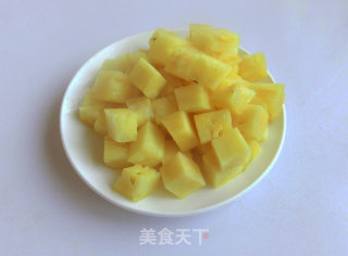 凤梨鸭丁的做法步骤：3