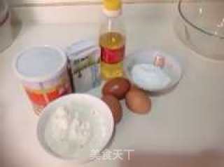 戚风蛋糕0失败的做法步骤：1
