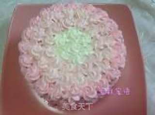 渐变玫瑰花奶油蛋糕的做法步骤：9