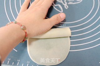 知无不言言无不尽：【双色圈圈螺旋酥】的做法步骤：33