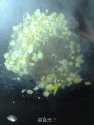 四季豆小蘑菇滑炒肉的做法步骤：7