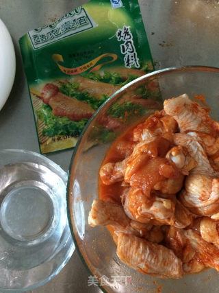简单易学，完胜KFC的奥尔良烤鸡腿制作法的做法步骤：1