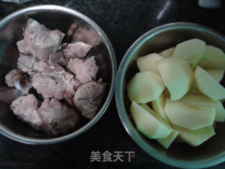 滋润苹果汤的做法步骤：3