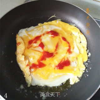平底锅鸡蛋披萨饼的做法步骤：4