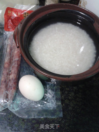 腊味煲仔饭的做法步骤：1
