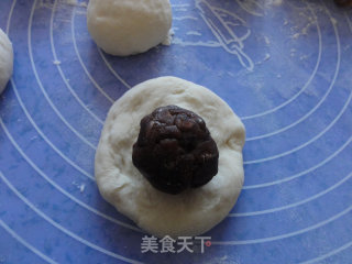 红豆沙面包的做法步骤：4
