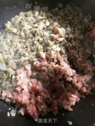 窝蛋免治牛肉饭（茄汁版）--附番茄去皮法的做法步骤：10