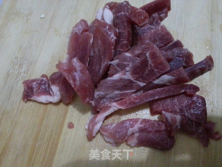 蒜薹炒肉丝的做法步骤：3