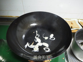 孜然豆芽炒蛋的做法