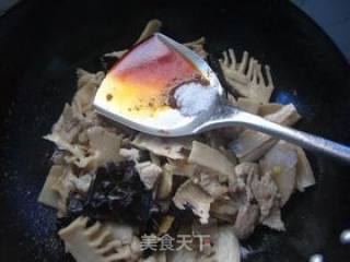 烧黄笋的做法步骤：6