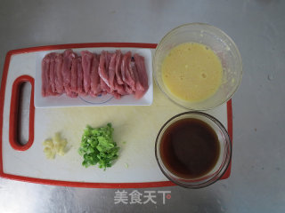 糖醋里脊的做法步骤：2