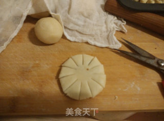 传统糕点——枣泥酥的做法步骤：7