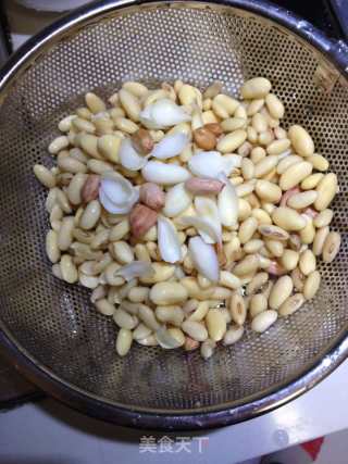 自制豆腐的做法步骤：1
