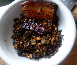 干菜蒸扣肉的做法步骤：15