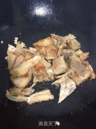 咸鱼茄子煲的做法步骤：5