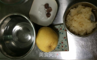 寒冬滋阴润燥之佳品——小吊梨汤的做法的做法步骤：1
