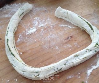 山药孜然香菜油酥饼的做法步骤：12