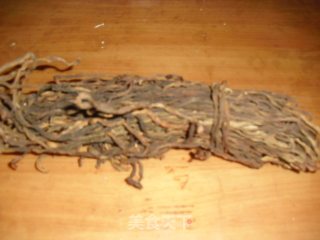干豆角烧五花肉的做法步骤：1