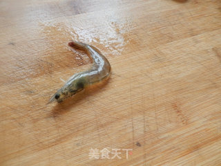 椒盐开背虾的做法步骤：2