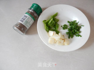 椒盐开背虾的做法步骤：3