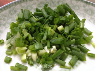 肉沫葱花红烧豆腐 简易家常菜的做法步骤：2