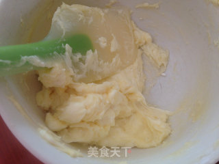 小绵羊纸杯蛋糕的做法步骤：9