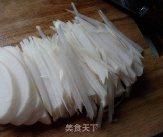白萝卜丝牛肉的做法步骤：3