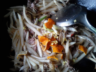 白萝卜丝牛肉的做法步骤：10