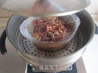 黑椒牛仔骨的做法步骤：5