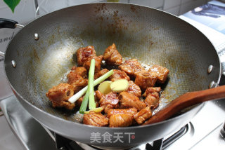 醇厚的幸福滋味——红烧排骨的做法步骤：7
